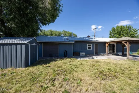 1670 SE Mountain View Drive Prineville OR 97754