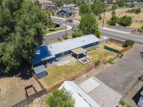 1670 SE Mountain View Drive Prineville OR 97754