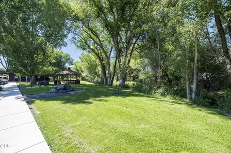 1670 SE Mountain View Drive Prineville OR 97754