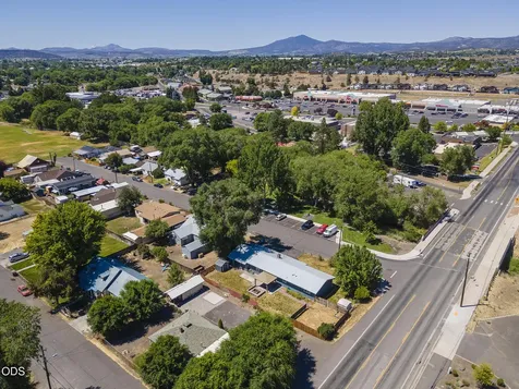 1670 SE Mountain View Drive Prineville OR 97754