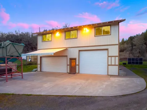375 Porter Creek Road Winston OR 97496