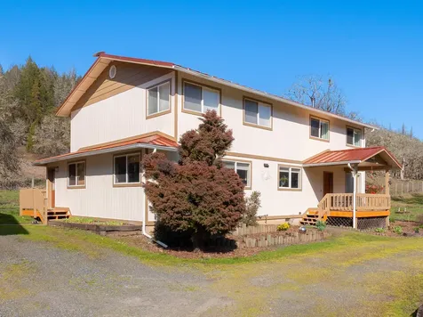 375 Porter Creek Road Winston OR 97496