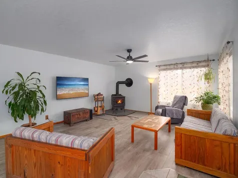 375 Porter Creek Road Winston OR 97496