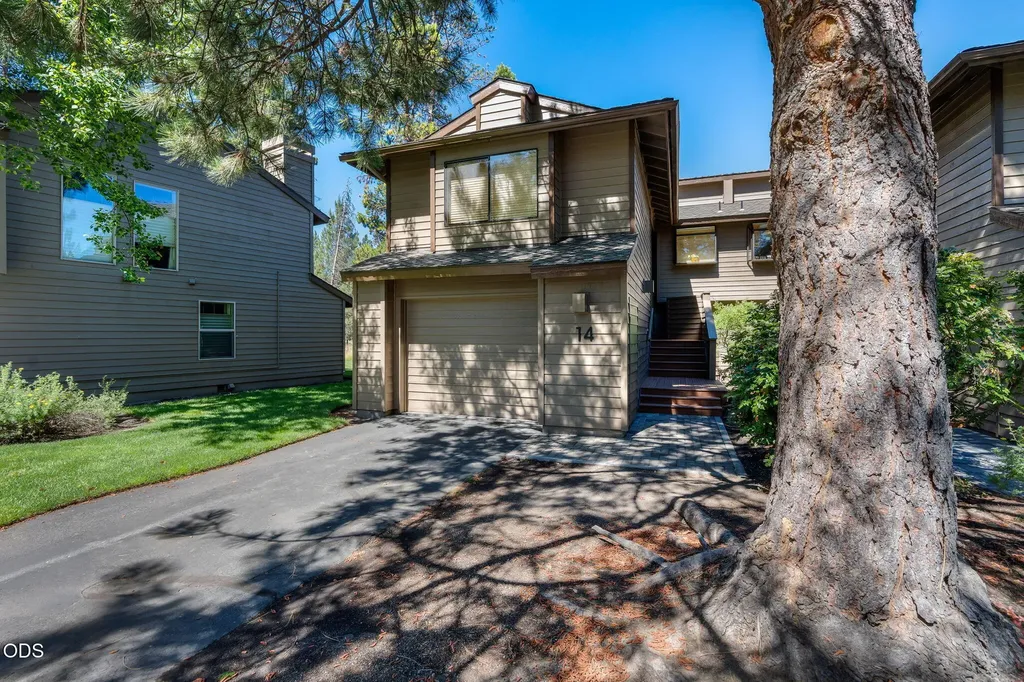 17750 W Core Road Sunriver OR 97707