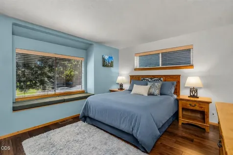 17750 W Core Road Sunriver OR 97707