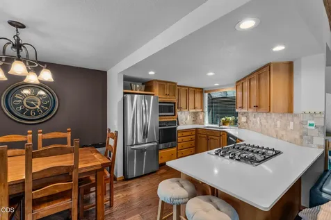 17750 W Core Road Sunriver OR 97707