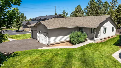 726 NE Savannah Drive Bend OR 97701