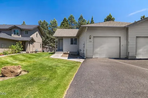 726 NE Savannah Drive Bend OR 97701