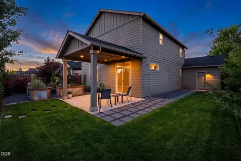 21241 SE Golden Market Lane Bend OR 97702