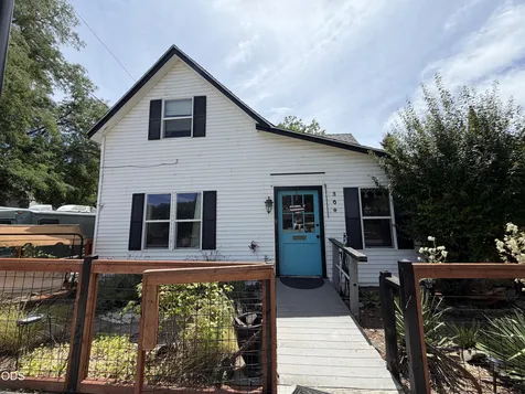 304 2nd Avenue Gold Hill OR 97525