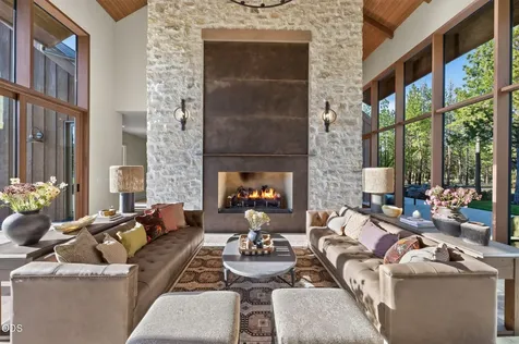 63435 Palla Lane Bend OR 97703