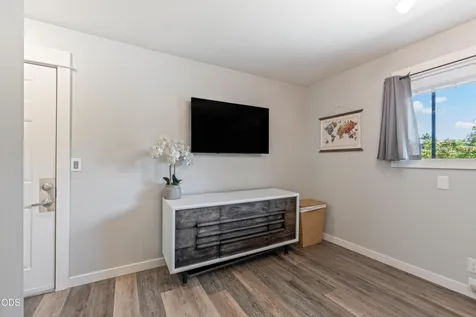 1565 NW Wall Street Bend OR 97703