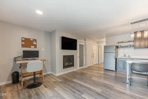 1565 NW Wall Street Bend OR 97703