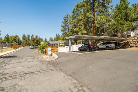 1527 NW Juniper Street Bend OR 97703