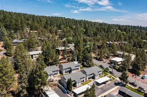 1527 NW Juniper Street Bend OR 97703