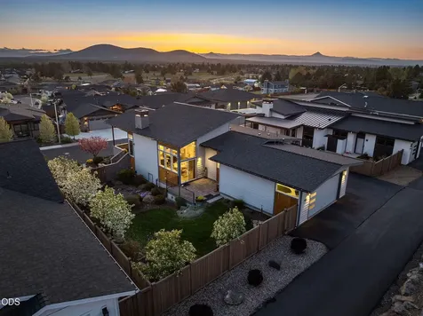 3480 SW 45th Street Redmond OR 97756