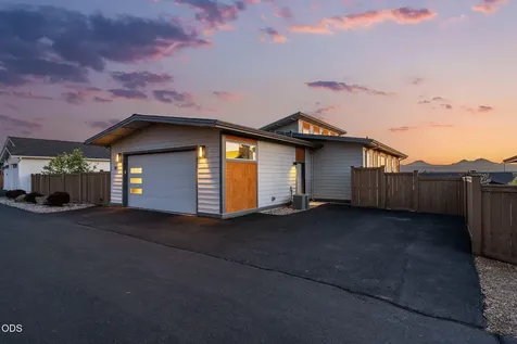 3480 SW 45th Street Redmond OR 97756