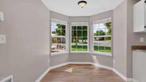 2939 SW Reindeer Avenue Redmond OR 97756