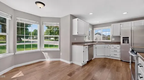 2939 SW Reindeer Avenue Redmond OR 97756