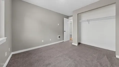 2939 SW Reindeer Avenue Redmond OR 97756