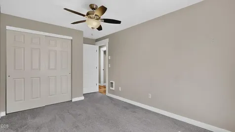 2939 SW Reindeer Avenue Redmond OR 97756