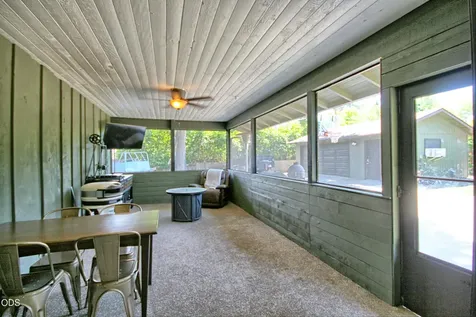 2162 Happy Valley Drive Medford OR 97501