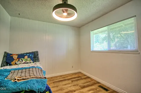 2162 Happy Valley Drive Medford OR 97501