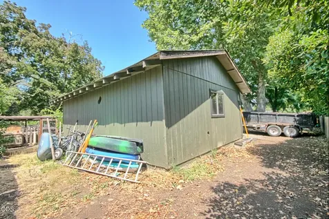 2162 Happy Valley Drive Medford OR 97501