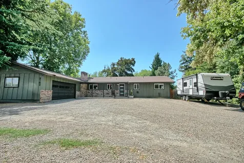 2162 Happy Valley Drive Medford OR 97501