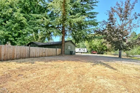 2162 Happy Valley Drive Medford OR 97501