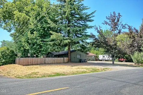 2162 Happy Valley Drive Medford OR 97501