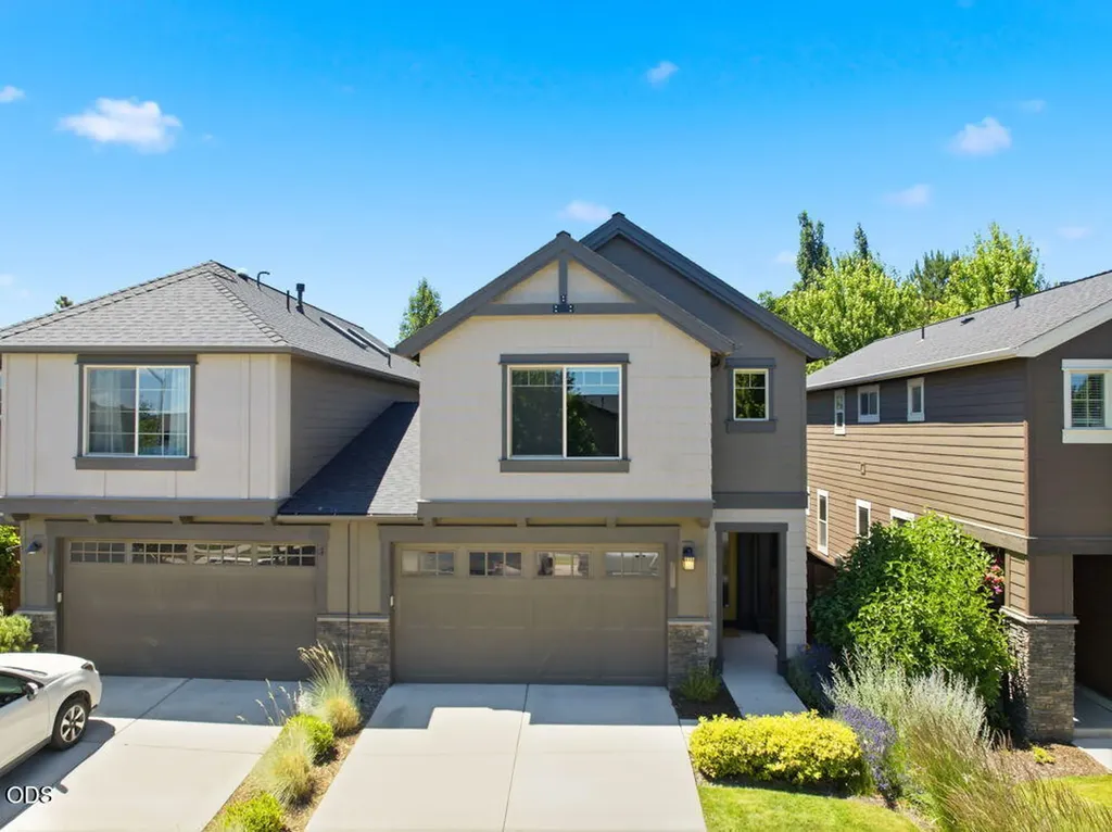63195 Black Powder Lane Bend OR 97701