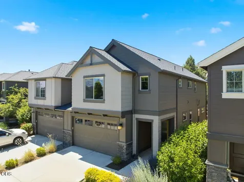 63195 Black Powder Lane Bend OR 97701