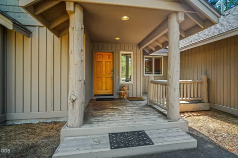 57641 Splitrock Lane Sunriver OR 97707