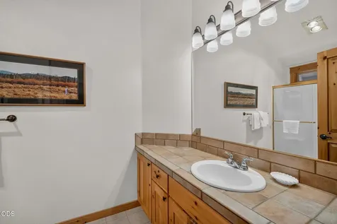 57641 Splitrock Lane Sunriver OR 97707