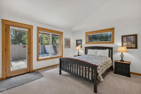57641 Splitrock Lane Sunriver OR 97707