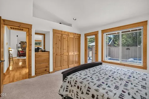 57641 Splitrock Lane Sunriver OR 97707
