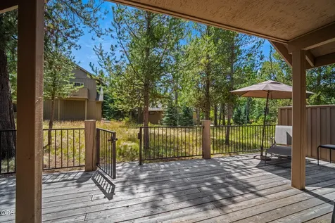 57641 Splitrock Lane Sunriver OR 97707