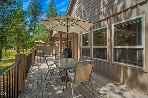57641 Splitrock Lane Sunriver OR 97707