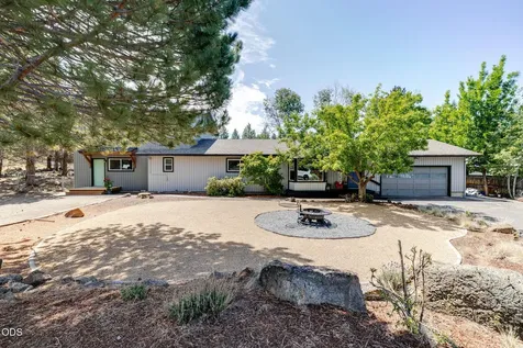 21035 Clairaway Avenue Bend OR 97702