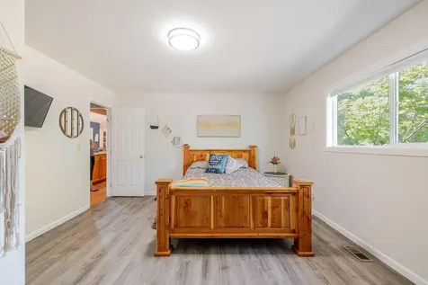 21035 Clairaway Avenue Bend OR 97702