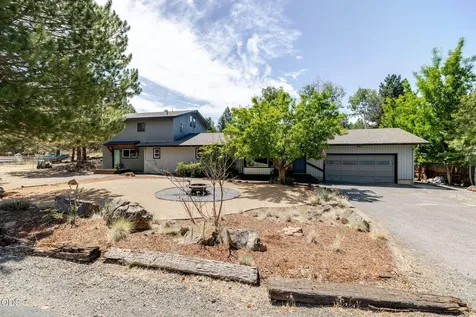 21035 Clairaway Avenue Bend OR 97702