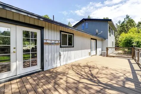 21035 Clairaway Avenue Bend OR 97702