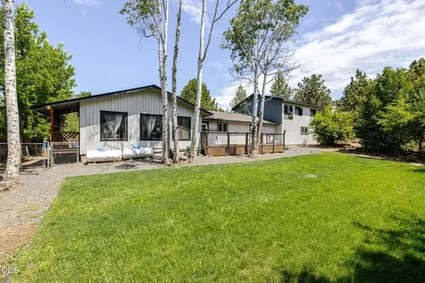 21035 Clairaway Avenue Bend OR 97702