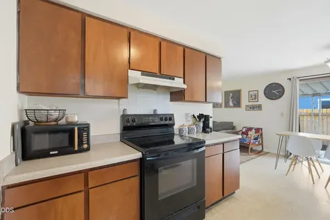 1242 SE 8th Street Prineville OR 97754