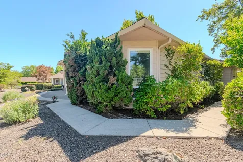 401 Golf View Drive Medford OR 97504