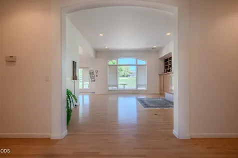 401 Golf View Drive Medford OR 97504
