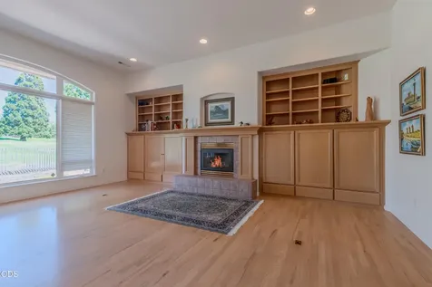 401 Golf View Drive Medford OR 97504