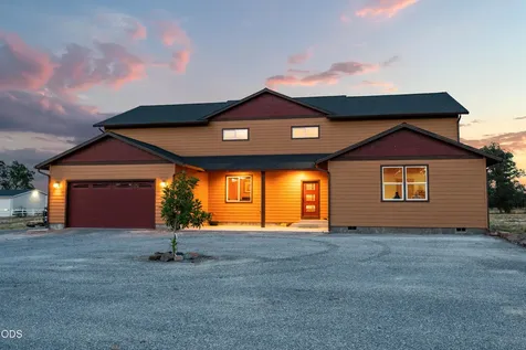 1213 Casino Road Medford OR 97501