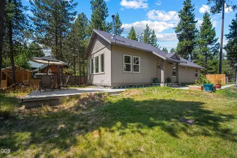 17465 Snow Goose Road Bend OR 97707